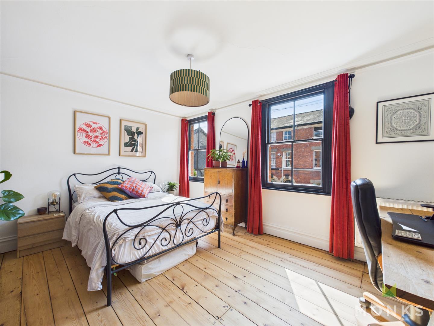 12 Roft Street, Oswestry, SY11 2ET For Sale